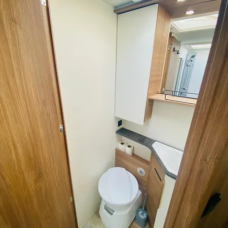 Vanlodge Campingplatz *